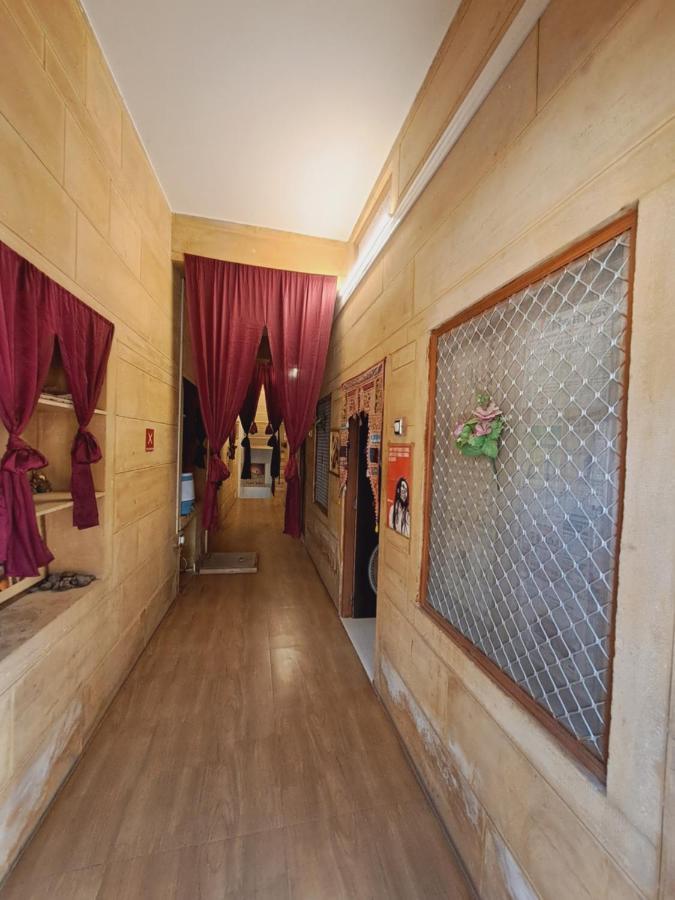Guest house Bob Cafe & 2*